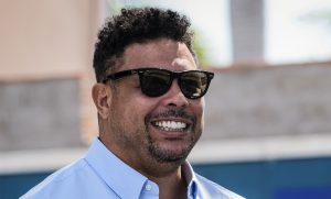 ↳ Tiktok Live ganha reforço do crack Ronaldo na Copa do Mundo de 2026